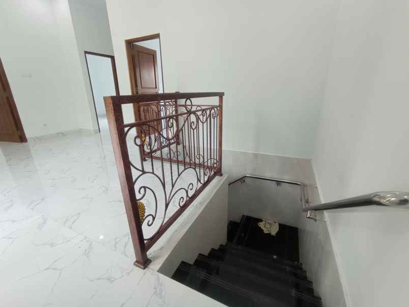 dijual rumah depok sleman yogyakarta