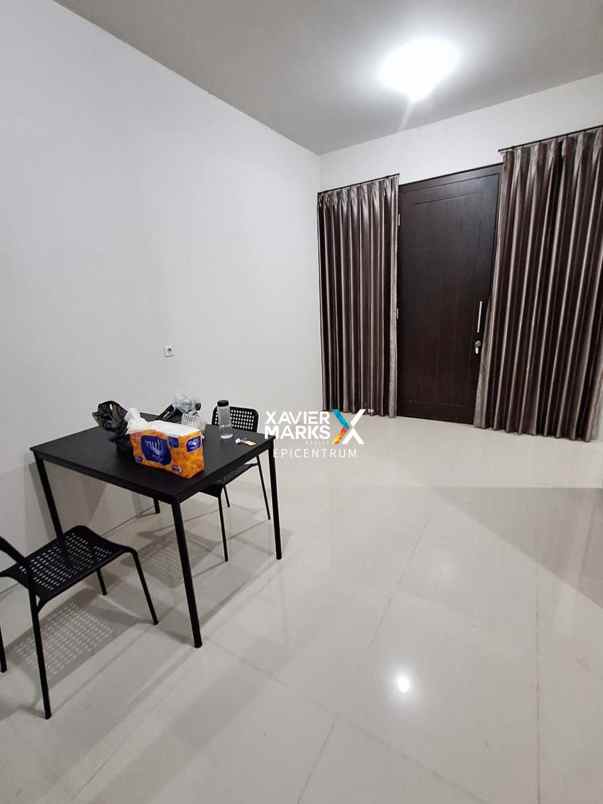dijual rumah di grand sunrise menganti gresik