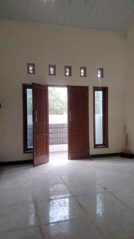 dijual rumah di mangunsari gunung pati sem