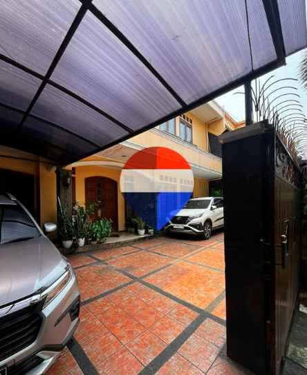 dijual rumah di tomang jakarta barat