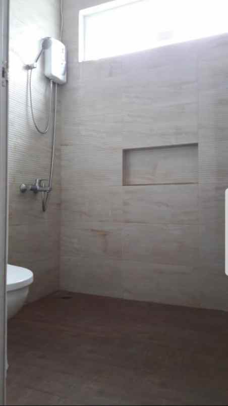 dijual rumah gading griya lestari