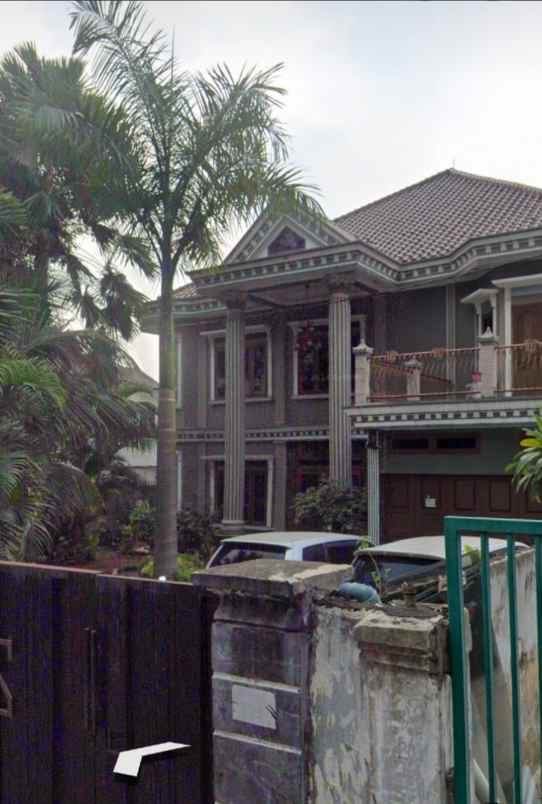 dijual rumah gandaria