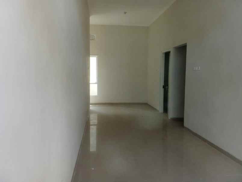 dijual rumah gang dokter soetomo