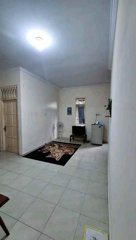 dijual rumah godean km 6