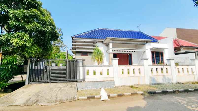 dijual rumah graha kalimas 1 jl kwitang