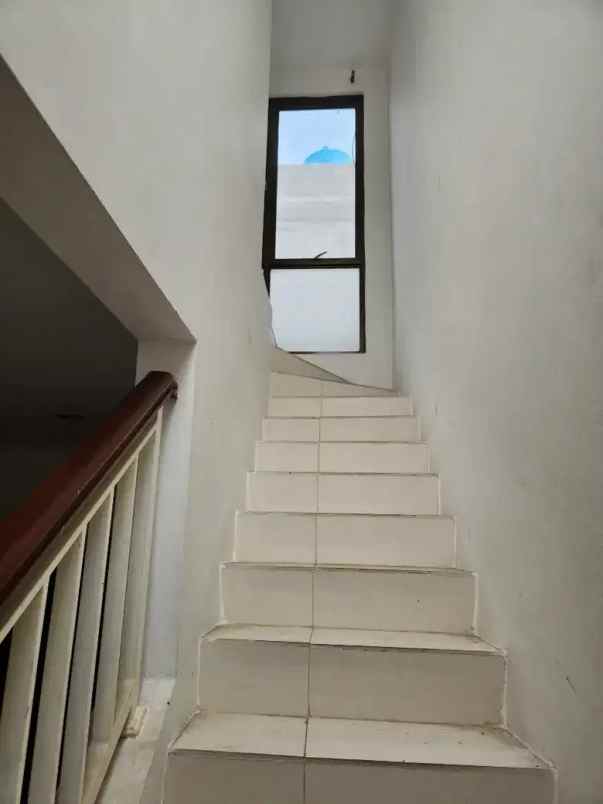 dijual rumah graha raya bintaro