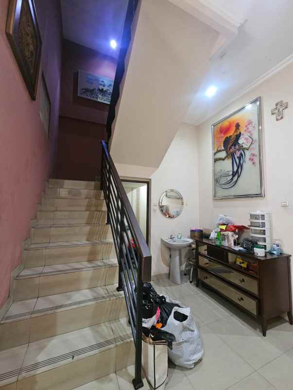 dijual rumah griya pratama kelapa gading