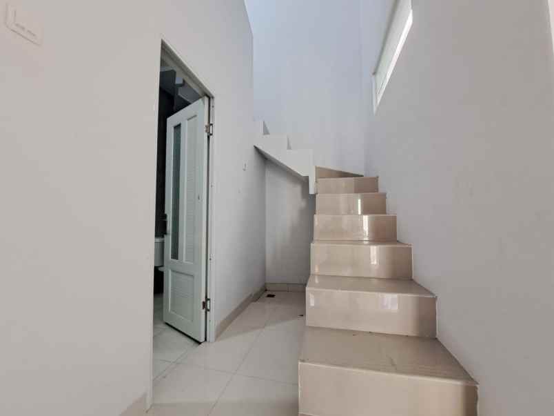 dijual rumah harjamukti cimanggis depok