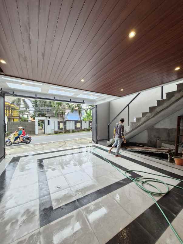 dijual rumah jagakarsa