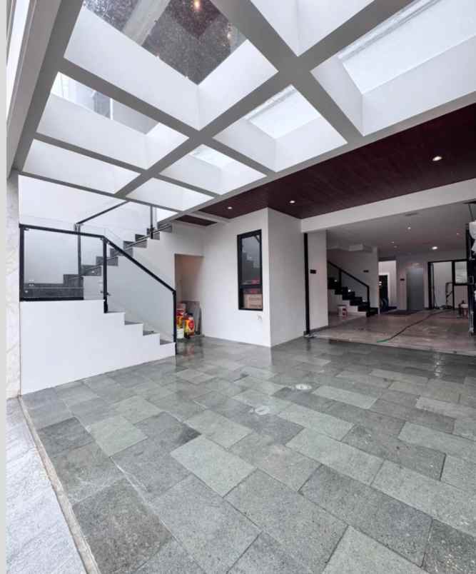 dijual rumah jagakarsa raya