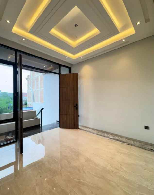 dijual rumah jagakarsa raya