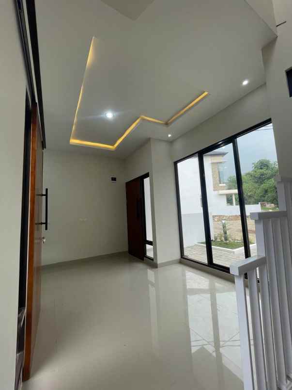dijual rumah jalan alternatif kota
