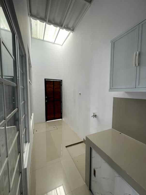 dijual rumah jalan alternatif kota