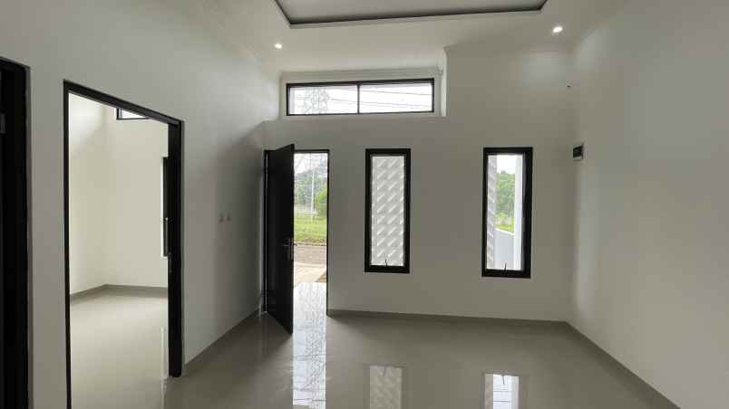 dijual rumah jalan alternatif kota