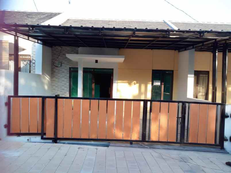 dijual rumah jalan alternatif kota