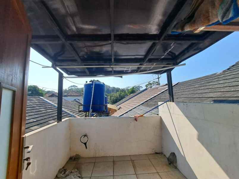 dijual rumah jalan alternatif kota