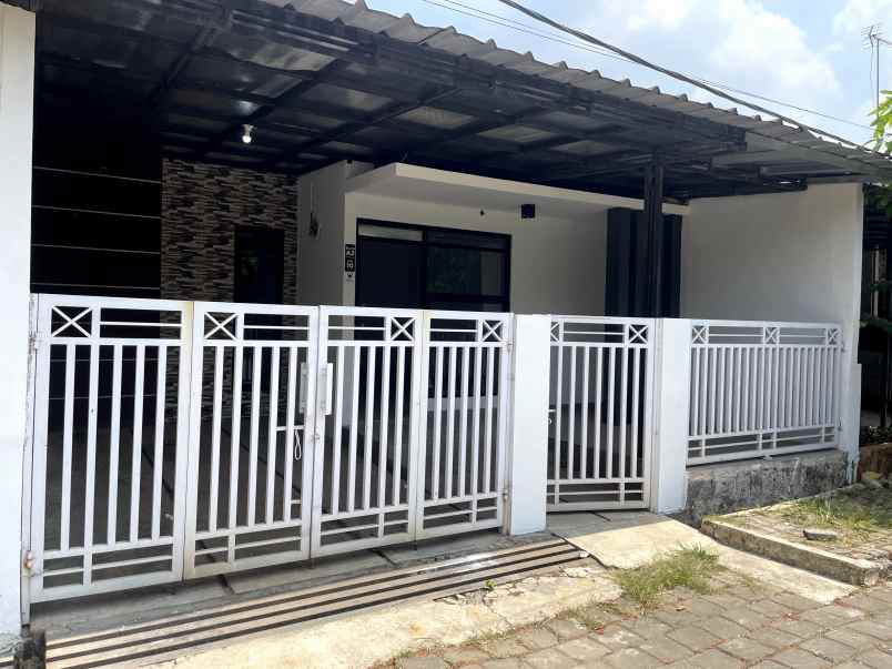 dijual rumah jalan alternatif kota