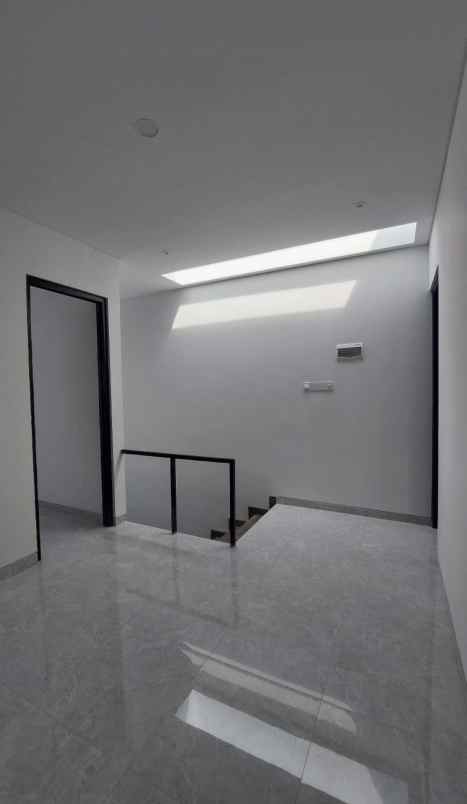 dijual rumah jalan panjang jiwo permai