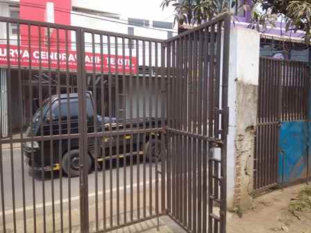 dijual rumah jalan raya panaris desa