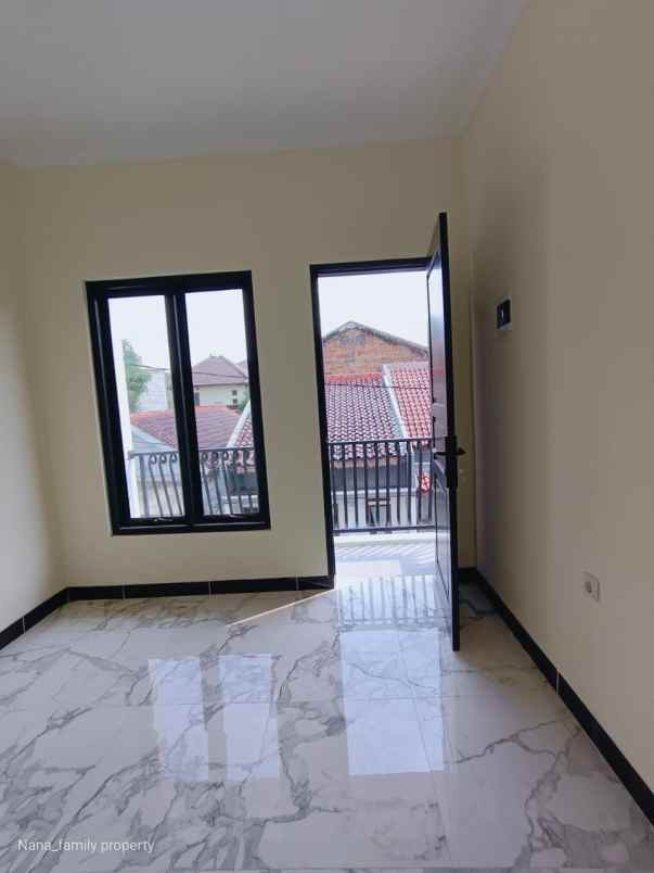 dijual rumah jalan tarumanegara 78 ruko