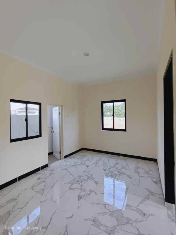 dijual rumah jalan tarumanegara 78 ruko