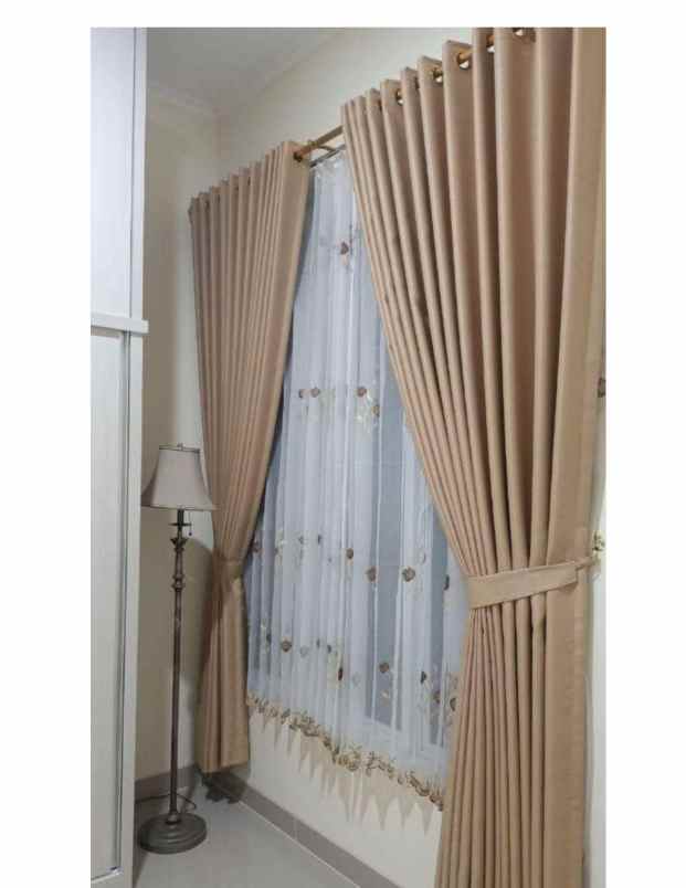 dijual rumah jalan utan kayu