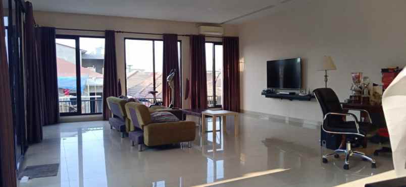 dijual rumah janur elok kelapa gading