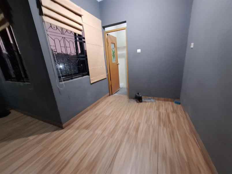 dijual rumah jati kramat jati asih