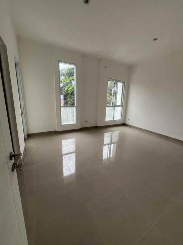 dijual rumah jatiwaringin pondok gede