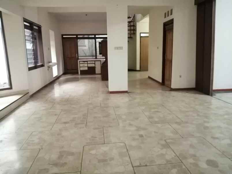 dijual rumah jemur andayani