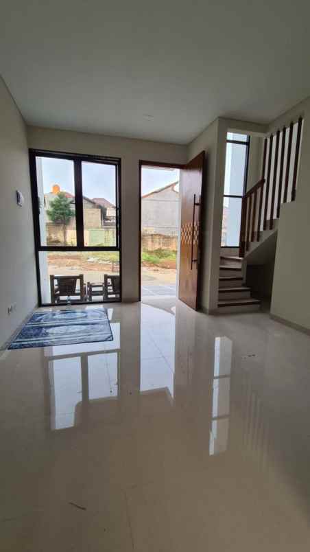 dijual rumah jjk193