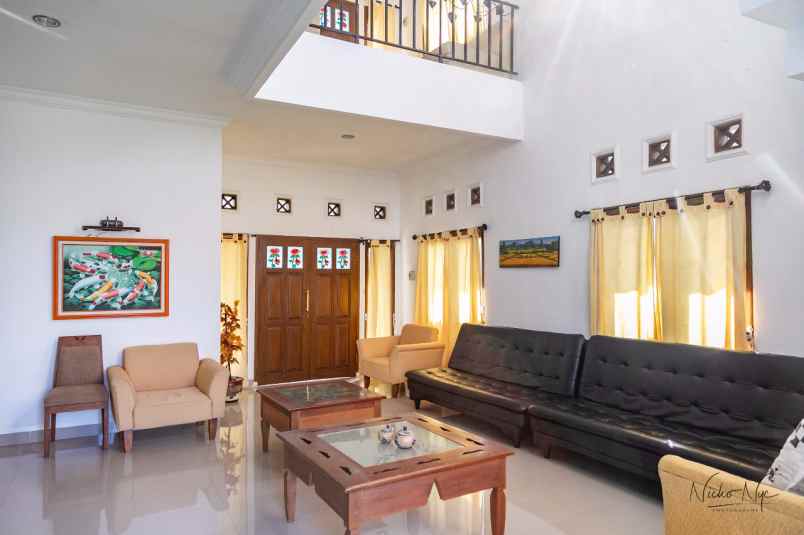 dijual rumah jl abdul gani atas