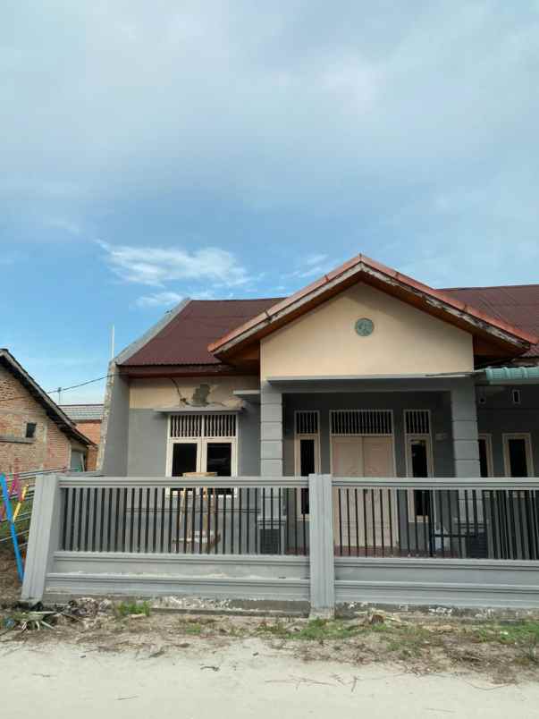 dijual rumah jl air hitam