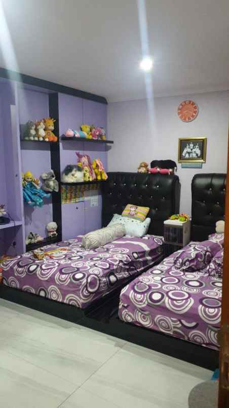 dijual rumah jl asysyafiiyah cilangkap