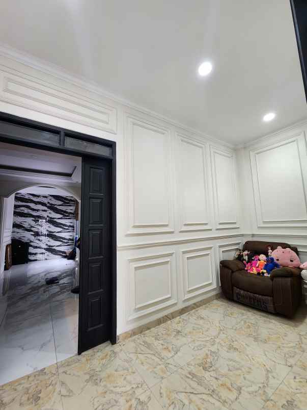 dijual rumah jl budi pasteur bandung