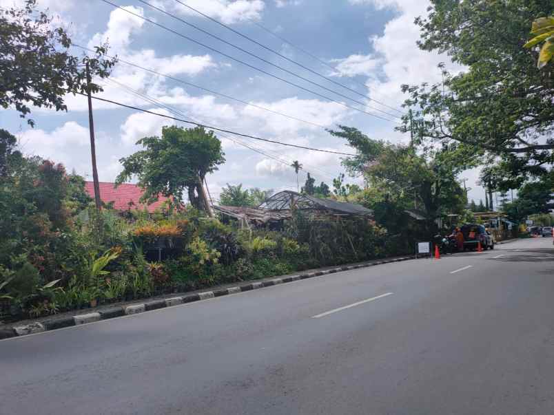 dijual rumah jl bukit berbunga