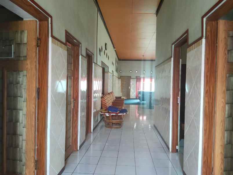 dijual rumah jl bukit berbunga