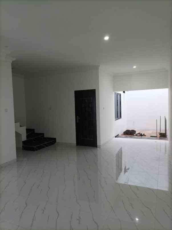 dijual rumah jl duren sawit raya duren