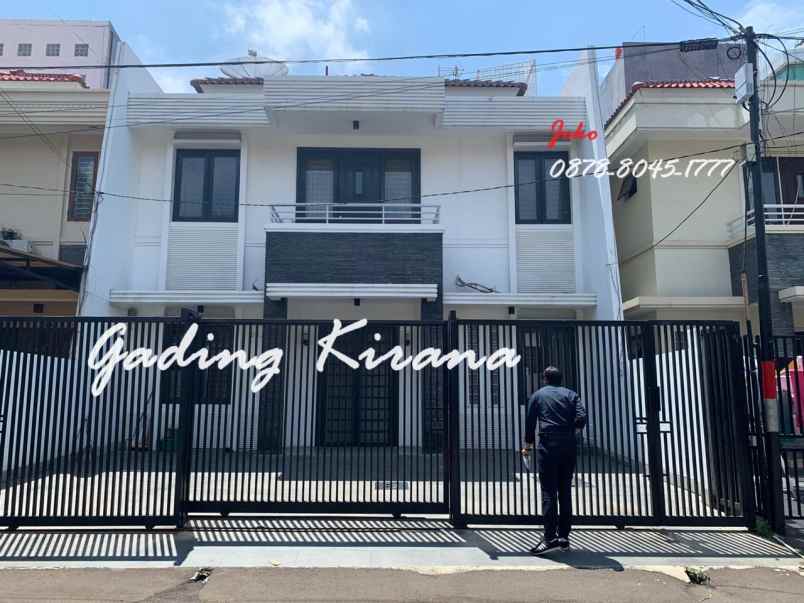 dijual rumah jl gading nias