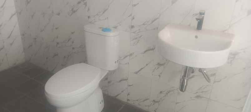 dijual rumah jl hj sadi 2 no 2005 paku