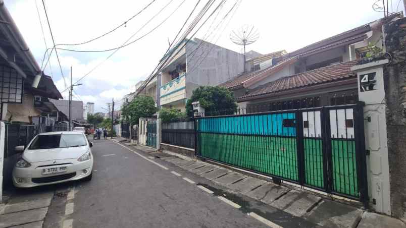 dijual rumah jl kartini