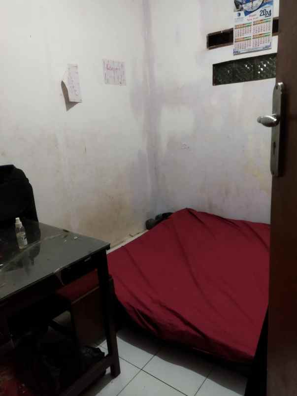 dijual rumah jl kh abdurrahman no 148