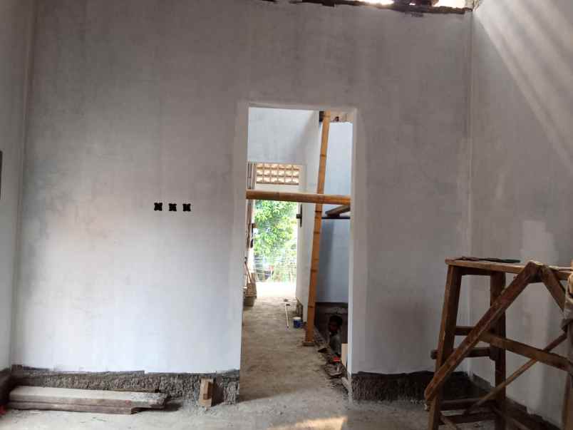 dijual rumah jl kp sumur klender duren