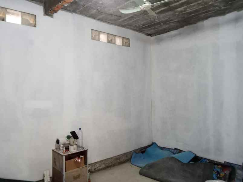 dijual rumah jl kp sumur klender duren