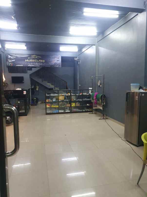 dijual rumah jl lap tembak cibubur kec