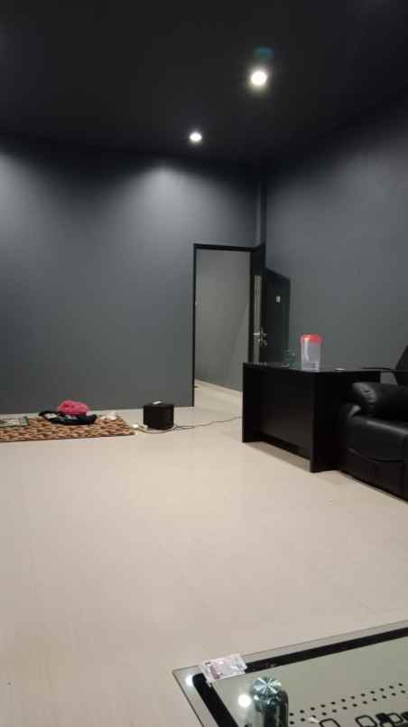 dijual rumah jl lap tembak cibubur kec