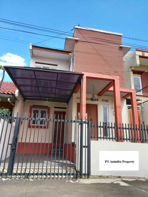 dijual rumah jl legoso raya pisangan
