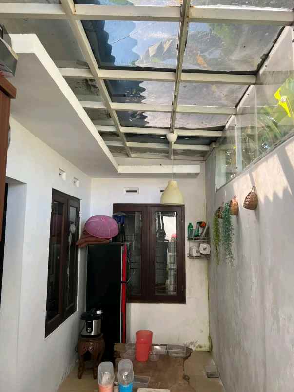dijual rumah jl magelang km 12