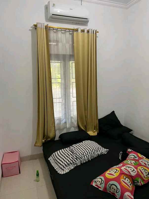 dijual rumah jl magelang km 12