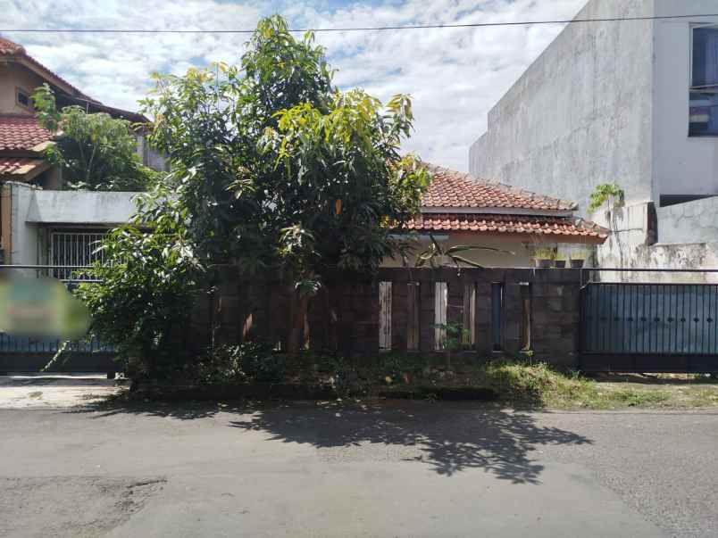 dijual rumah jl mars margahayu metro